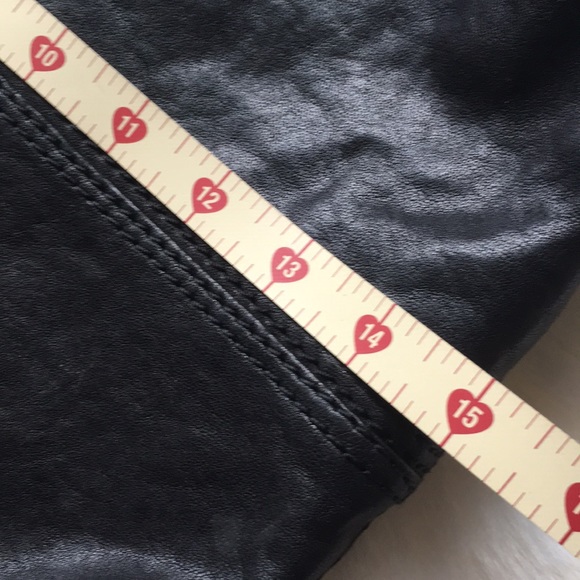 LUCKY BRAND BLACK LEATHER PURSE SUPER CUTE - Picture 5 of 8